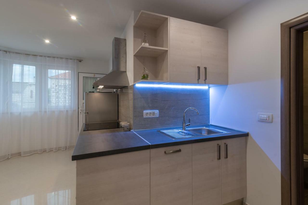 Apartmani Dalmacija Seget Vranjica Exteriér fotografie