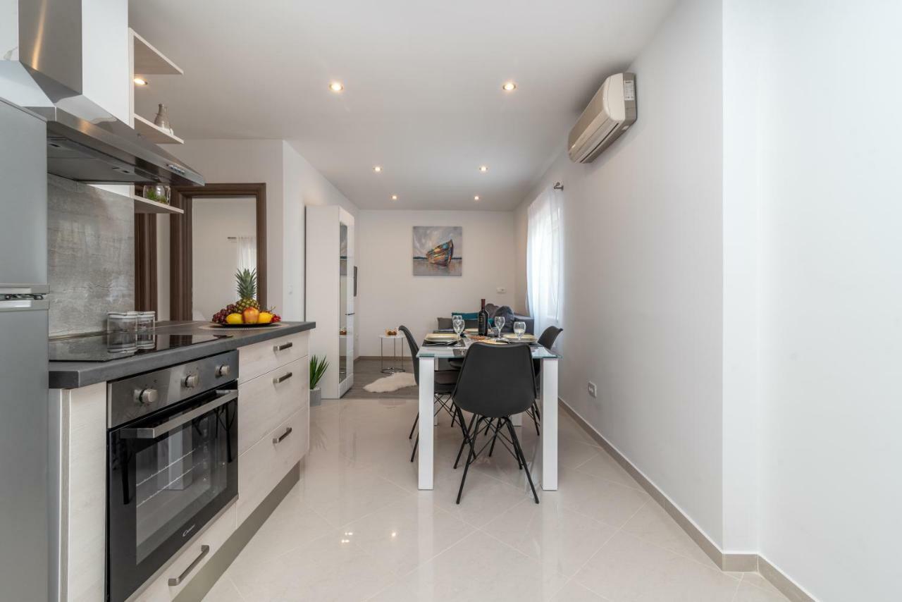 Apartmani Dalmacija Seget Vranjica Exteriér fotografie